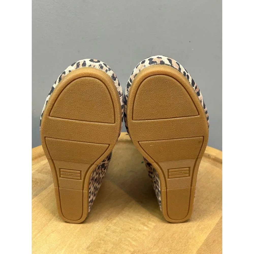 TOMS Wedge Booties Women 8 Tan Leopard Print Kala Ankle Boots OrthoLite 10014153